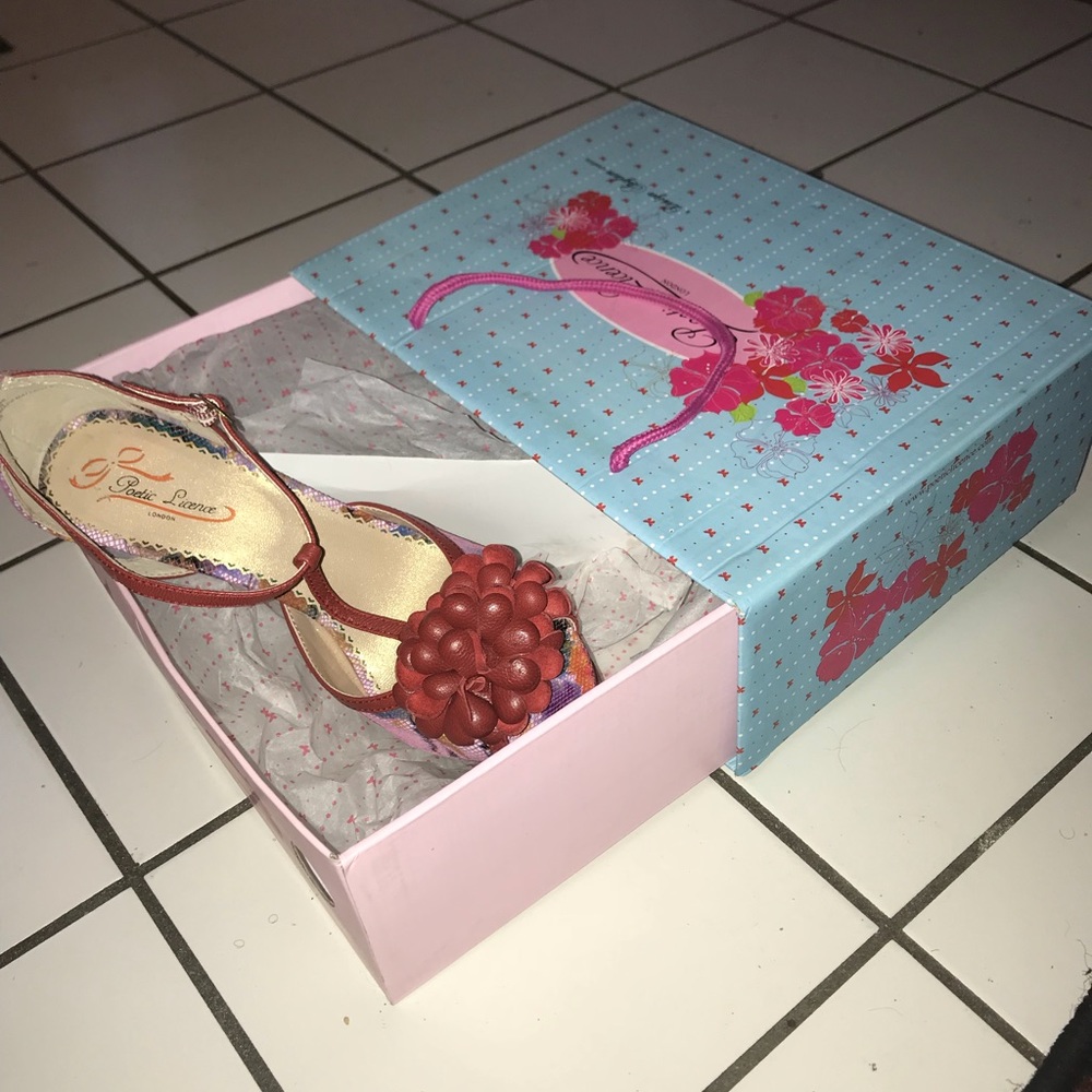 Poetic License London “A Fling Thing” red heels
